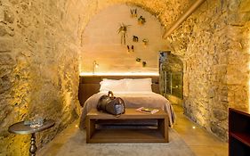 Locanda Don Serafino Historical Boutique Hotel